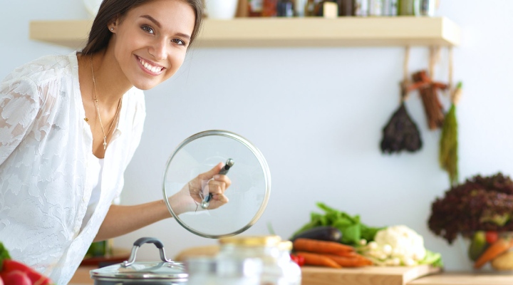 Top Smart Ways to Remove Smell from Kitchen